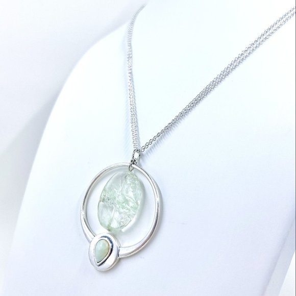 New / Handcrafted - Green Glass Bead Pendant 16” Silver Tone 2 Strand Necklace - Picture 3 of 8